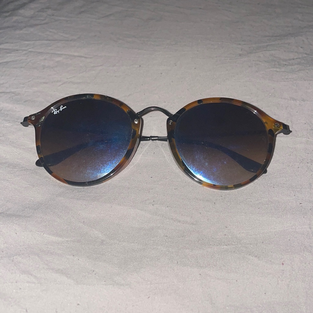 Used E Ray Ban!